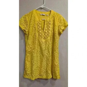 Women's yellow lace short sleeve tunic by Isaac Mizrahi Live! size XS